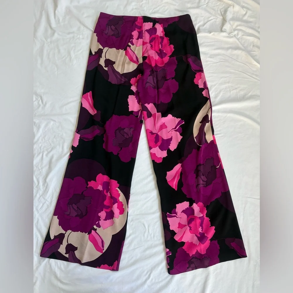 Trina Turk- Floral Wide-Leg Pants in Pink and Purple